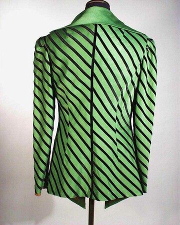 Jacke gestreift schwarz/grün großer Reverskragen historischer Schnitt/Giesela