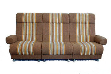 Sofa, 3sitzer, braun mit Blockstreifen orange beige braun, Metallfüße, DDR 80erJ, 217x100, h 93cm