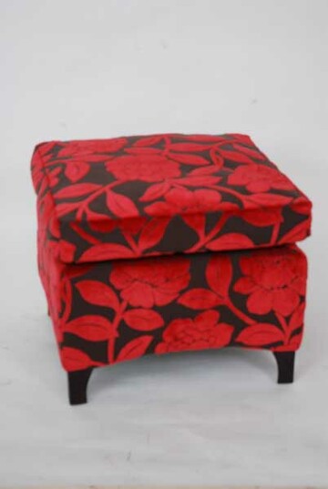 Polsterhocker Egoist, rot/braun, Blumenornament, Dauenkissen, 60x60cm, h 45cm (zu Sessel 02100817)