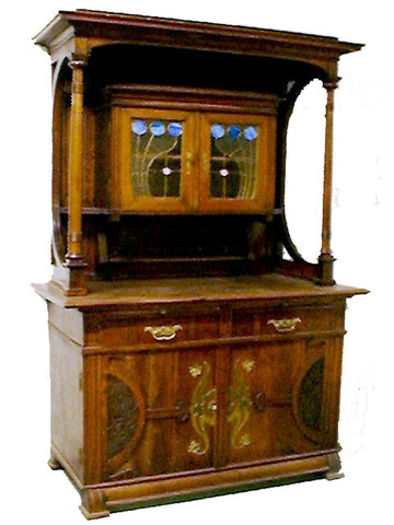 Buffet JUG zweiteilig, OT zwei bunt verglaste Türen zwei gedrehte Säulen, UT zwei Türen zwei Schübe, Schnitzereien, Mess.Beschläge