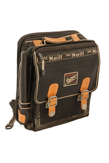 Schulranzen/Rucksack &quot;McNeill&quot;, Leinen schwarz, mit 2 Lederschnallen