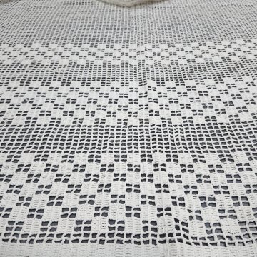 Gardine 150x150 weiß, netzartig, 3 breite Musterreihen, gestrickt