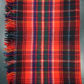 Plaid 135x180 rot, dunkelblau, schwarz, grün kariert, weißes Karoraster, Fransen