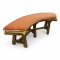 Gartenbank, 1/4-Kreis, Holz braun lackiert, 6-beinig mit Steg, rotes Polsterkissen