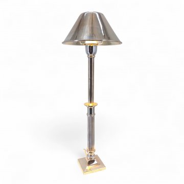 Tischlampe MARKUS NORA, kannelierte Säule Metall, silber, viereckiger Fuß 8x8, silberner Schirm, Metall Ø17,5, 1 flg. E14 max.60W, H50