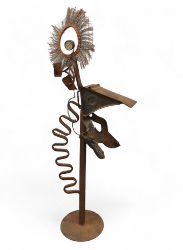 Skulptur, ZORRO, diverse,rostige Metallteile auf Standplatte, H 180cm