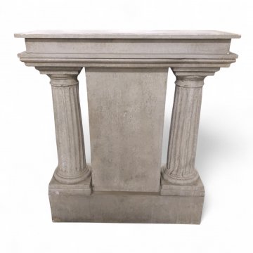 Grabstein/Grabmal, Marmoroptik grau, 2 dorische Säulen und Mittelteil auf geradem Sockel, gestufter,gerader Abschluß, H//B/T 137x120x40