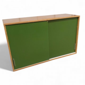 Sideboardaufsatz, Korpus Eichedekor, 2 Schiebetüren K.stoff grün, 2 Einlegeböden, Türfront beschädigt/geklebt, B120xT42xH72