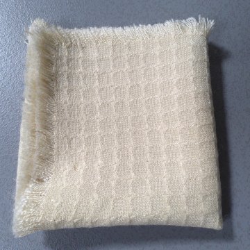 Tischläufer 95x48 Dralon, creme, Karomuster, rundum Fransen
