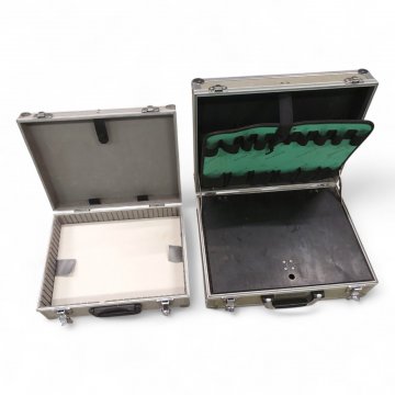 Werkzeugkoffer, Alu, H19xB46xT34, Handgriff, mit Innenteilung, oder 40x30x15 (leer)
