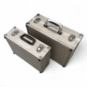 Werkzeugkoffer, Alu, H19xB46xT34, Handgriff, mit Innenteilung, oder 40x30x15 (leer)