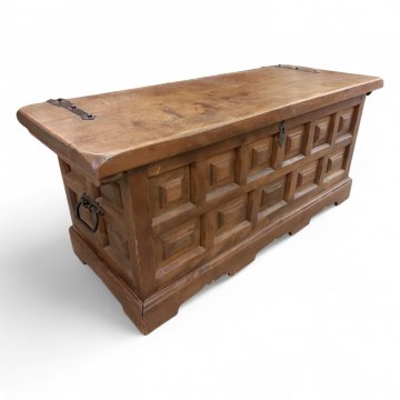 Truhe, SPA, Holz, Deckel flach, Eisengriffe, 95x45x45 cm
