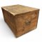 Truhe, Holz Dunkelbraun, Klappdeckel, seitl.Tragegriffe (rostig), H/B/T 47x85x57