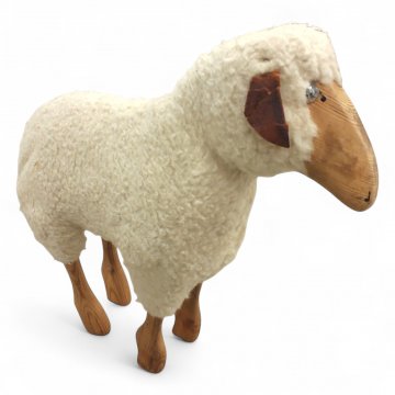 Lamm, Kunstfell beige, Holzbeine, Lederohren, Schulterhöhe 35