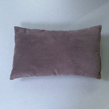 Kissen 45x30 zweiseitig creme/beige gemuschelt, Karoraster braun beige creme, Rückseite braun