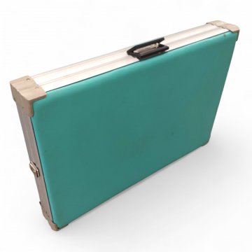 Massageliege, Kunstleder mint, in Koffer, H57xB87xT13, aufgeklappt H75xB57xL172, Kopfteil verstellbar L37xB42