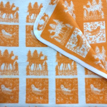 Babydecke 150x95 creme orange, Fliesen mit Rehen bzw. einem Vogel, Rückseite spiegelbildl. Kleinkind, Kind