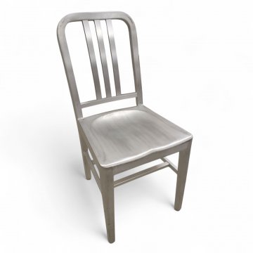 Stuhl NAVY CHAIR, Alu gebürstet, 3 Rückenstreben, Formsitz,