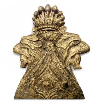 Thronsessel, goldfarben, reich geschnitzt