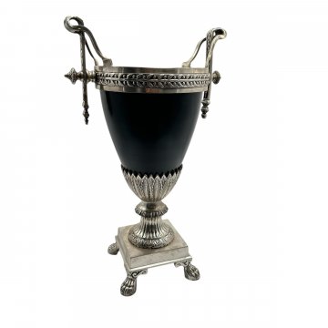 Vase, Pokal, schwarz, silber verziert, H 38,5cm