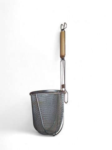 Frittierkelle, groß, siebartig mit Holzgriff, ø14 cm, L 50 cm