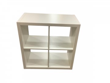 Bücherregal weiss Lakiert Holz, 4 offene Fächer, verdeckte Beschläge und ohne Rückwand, 77x77x39 cm