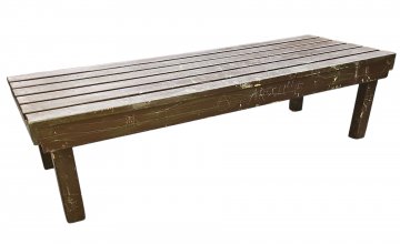 Knastliege Pritsche Holz m. Lattung Pfostenbeine, dkl.braun, 64x180, h 47cm, Knast