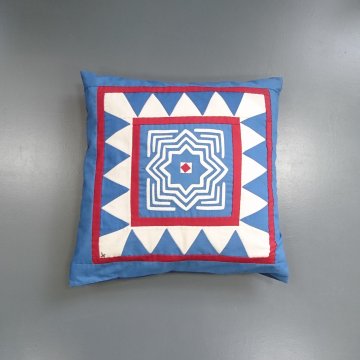 Kissen 40x40 Patchwork, thailändisches Patchwork blau, rot, weiß