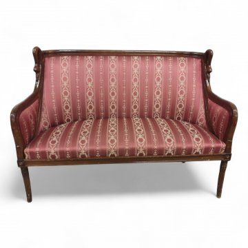 Sofa EMP, Schwanenhals, Gestell Mahagoni, Sitz Rücken und Seiten gepolstert Rautenvelours rot 130x60x93cm,