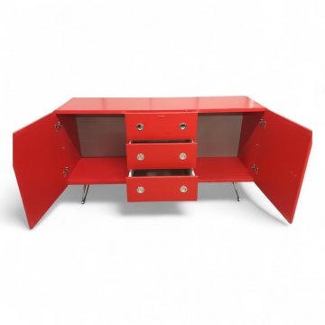 Sideboard BELAIR, rot lackiert, 2-türig, mittig 3 Schübe, Lochgriffe, Kanten gerundet, Chromfüße schräg, B145xT43xH75