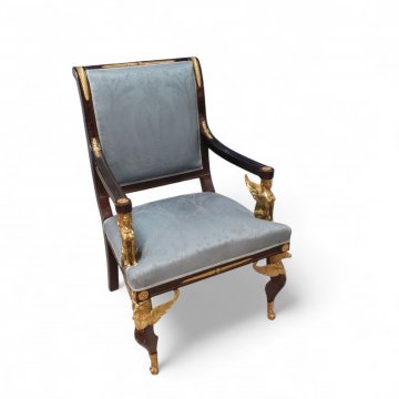 Sessel EMP Mahagoni, blauer Damastbezug, Bronzebeschläge, vordere Beine mit Messing-Drachenfiguren (leicht verschiedene Ausführungen)