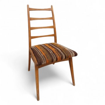 Stuhl, Buche, Rücken konisch 4 Querstreben, Sitz braun/beige/orange gestreift