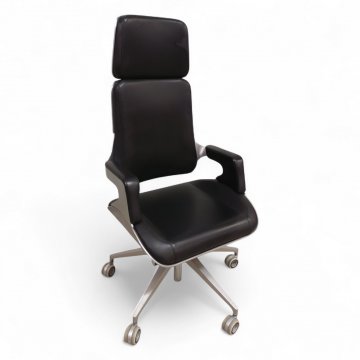 Chefsessel INTERSTUHL SILVER 362S, Edelstahl gebürstet, Leder schwarz, Doppelrollen, höhenverstellbar, B58xT72xH132, ca.40 Kg.