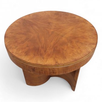 Tisch, Nußbaum, 3 gewellte Wangenbeine, breite Zarge, ø70 H60