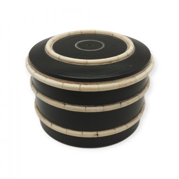 Deckeldose, asiatisch, schwarz, 4 weiße Ringe, H13,5cm Ø20,5cm
