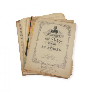 Notenblatt / Notenblätter, Stapel