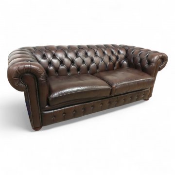 Sofa, Chesterfield, Vollpolster Leder dkl.braun, 2 lose Sitzpolster, Arm-/Rückenl. kapitoniert, Nagelkante, 3-er, B210xT95xH75, Ca. 65Kg