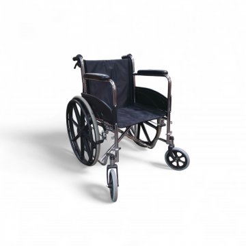 Rollstuhl BLACK, Stoff schwarz, Vollgummi, keine Fußstützen!, /2 Handbremsen, Griffring Schwarz, Sitz B:45 T:40,5cm, Rück B:45 T:40,5cm 