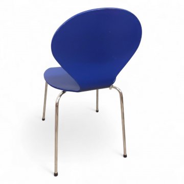 Stuhl PHOENIX, Chromgestell, Sitz u. Rücken Schichtholz, Rücken tailliert, versch. Farben