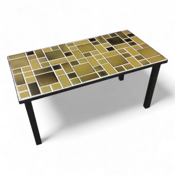 Beistelltisch, Kachelplatte h´/dkl.grün, Metallgestell schwarz, Beine quadr., L62xB32xH30