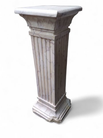 Säule/Postament, Stuck, weiß marmoriert, 30x30, 100cm hoch, FUSS STARK BESCHÄDIGT!!