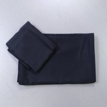 Garnitur 140x200 schwarz + Kissen 80x80