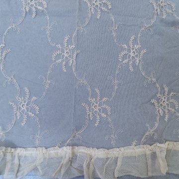 Florentiner 250x165 dunkelcreme, Tüllrüsche unten, ohne Gardinenband und seitl. Saum