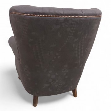 Sessel, Vollpolster Stoff dkl.grau, Rücken kapituniert gebogen, Nagelkante, Ballenfüße