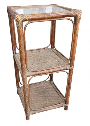 Postament, Rattan dkl.braun, quadrat., oben Plexiglas