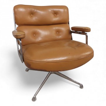 Drehsessel EAMES LOBBY CHAIR ES 105, Sitz u. Rücken Leder braun, kapitoniert, Chromgestell 4-füßig