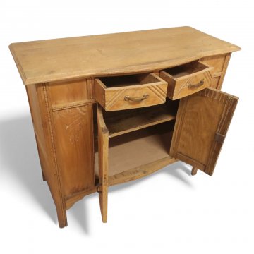 Kommode, Eiche, 2 Türen und 2 Schübe mittig, Schnitzereien, Perlstab, Messinggriffe, B112xT50xH98