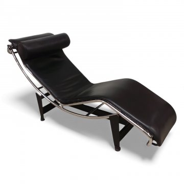 Liege Leder schwarz, Nackenrolle, Chromgestell gebogen, Sockel Metall schwarz, L180