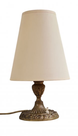 Tischlampe Bronze verzierter Tellerfuß, h 15 cm, 46xE27, 12xE14,  Schirme extra!!