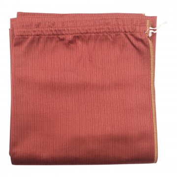 Vorhang H260xB120, purpur rot, feine Längsstreifen Ton-in-Ton, matt schimmerndes Mischgewebe, Rückseite gold, mit Gardinenband